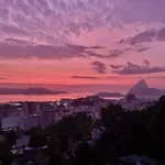 Santa Teresa Luxury Flat. Sugar-Loaf Amazing View
